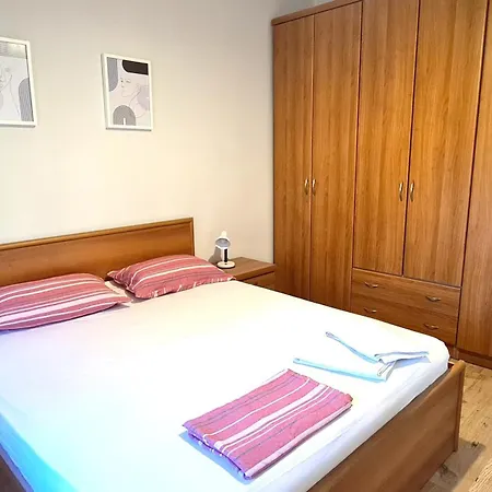 Апартаменты 2v1- Center Dp