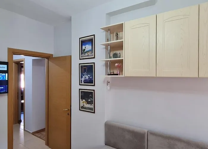 Apartman 2v1- Center Dp *